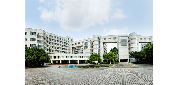 广东工业大学 - 最美院校