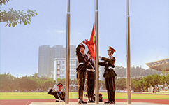 文化标识：校名题写 / 校徽设计