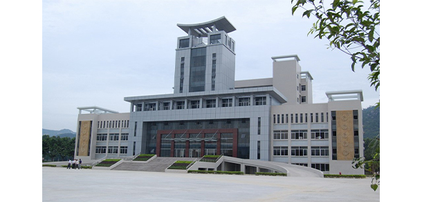 揭阳职业技术学院 - 最美大学