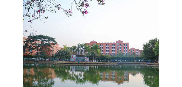 广州南洋理工职业学院 - 最美大学