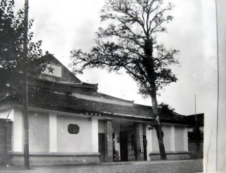 60年代的学校大门