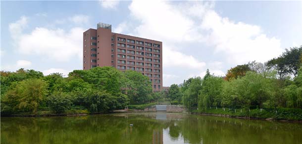 重庆机电职业技术大学 - 最美院校