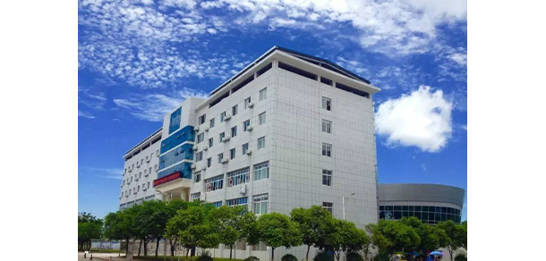 广安职业技术学院 - 最美大学
