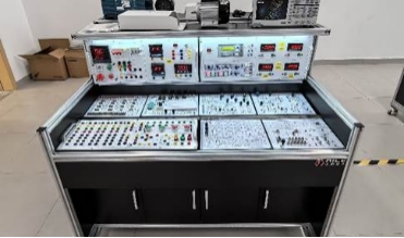 电子技术实验室