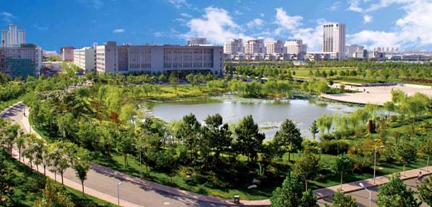 天津城建大学