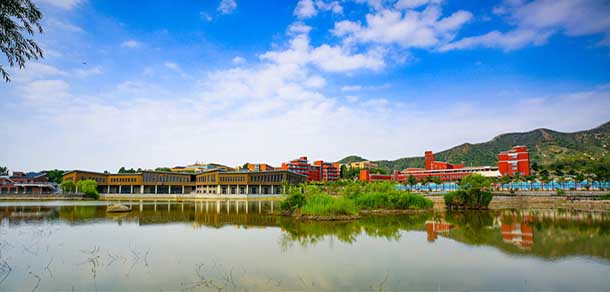 天津传媒学院