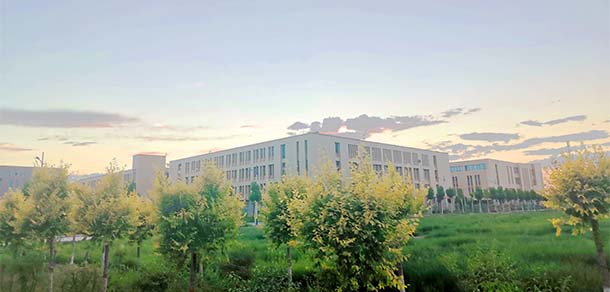 喀什大学 - 最美院校