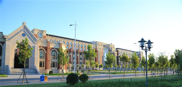 唐山工业职业技术学院 - 最美大学