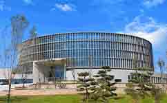 文化标识：校名题写 / 校徽设计