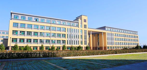 山西医药学院 - 最美大学