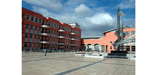 内蒙古科技大学 - 最美大学