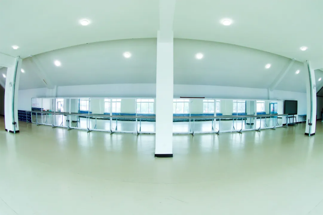 辽财全体师生期待你的加入