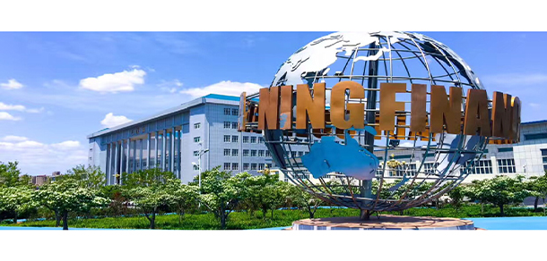 辽宁财贸学院 - 最美大学