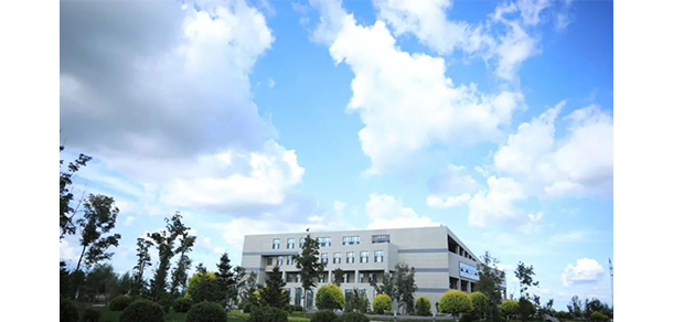 长春理工大学光电信息学院 - 最美大学