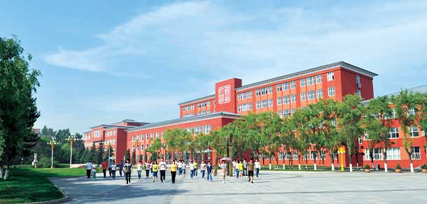 黑龙江工业学院 - 最美院校