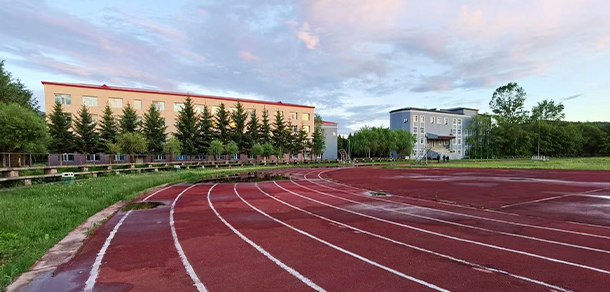 伊春职业学院 - 最美大学