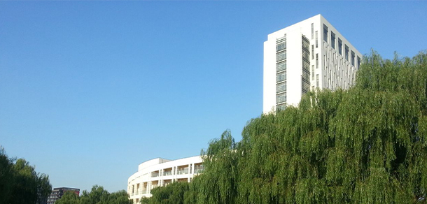 上海工程技术大学 - 最美大学