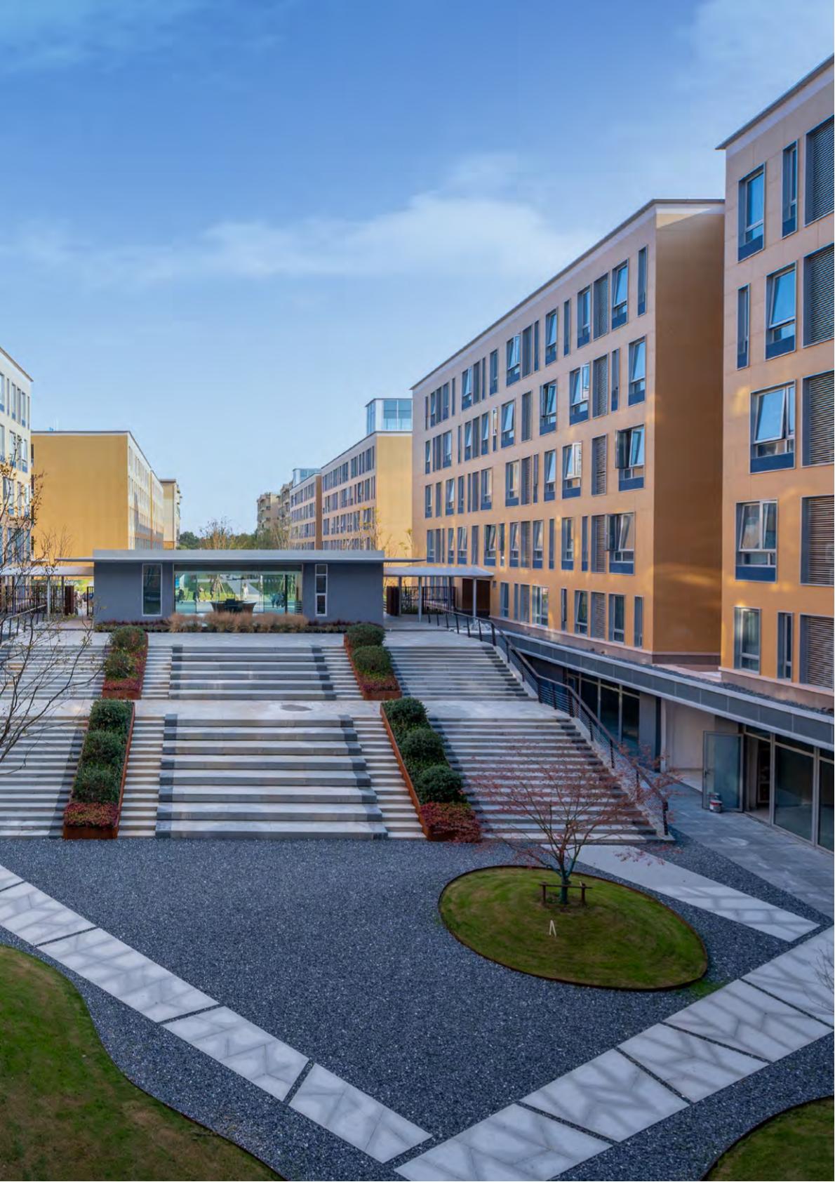 上海外国语大学贤达经济人文学院－2022年秋季招生简章